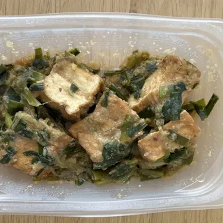国産大豆の厚揚げ 香ばしごま味噌焼きのパックを開けたところ