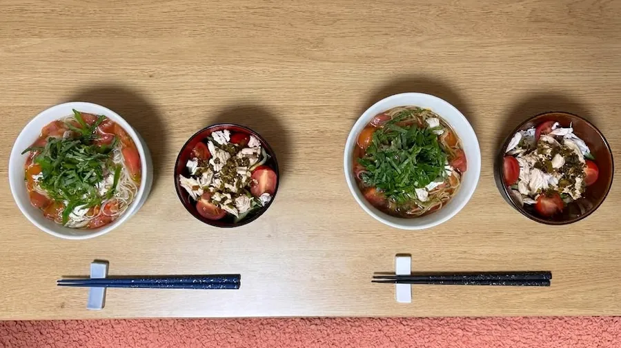 ゼンブヌードル細麺とそうめんの食べ比べ食卓